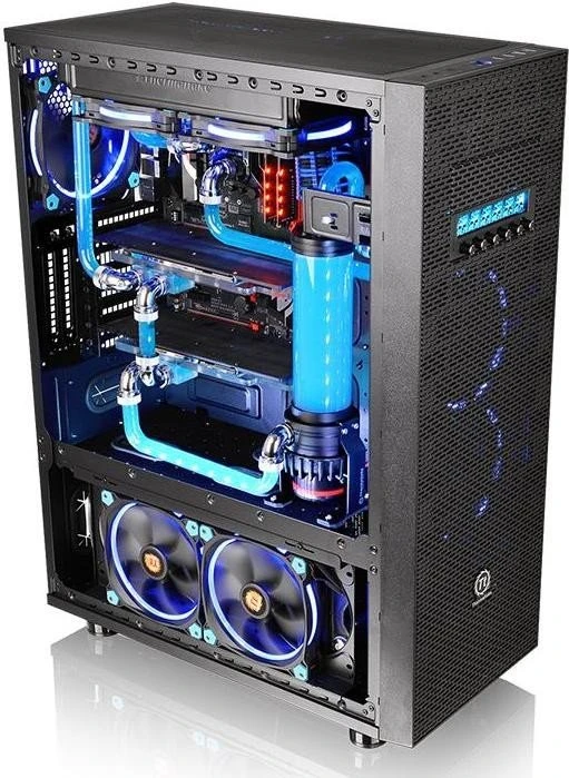Thermaltake Core X71 Tempered Glass Edition, Glasfenster