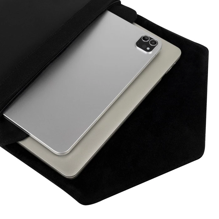 RivaCase Cardiff 8505 Laptop Sleeve für Macbook Pro 16", schwarz