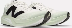 New Balance FuelCell Rebel v4 clay ash/white/black (Herren)