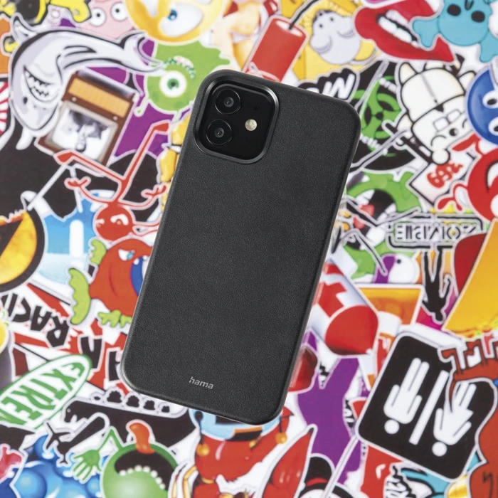 Hama Cover Finest Sense für Samsung Galaxy S22+ schwarz