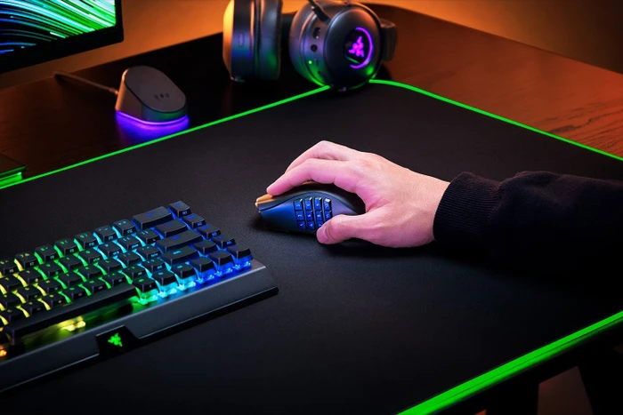 Razer Naga V2 Pro Wireless, USB/Bluetooth