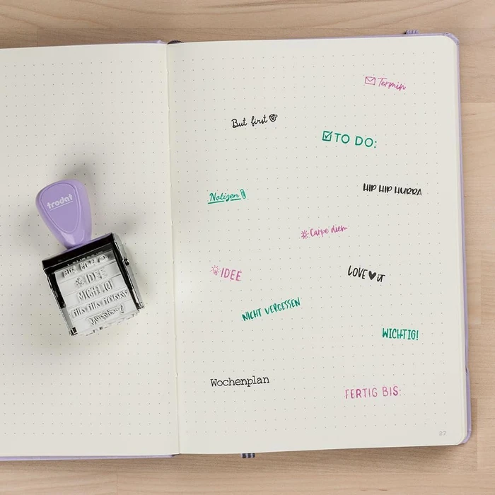 trodat Creative Mini Handstempel mit 12 Abdrucken "Bullet Journal" inkl. 3-farbigem Kissen, 30x5mm, pastell lila, 2er-Set