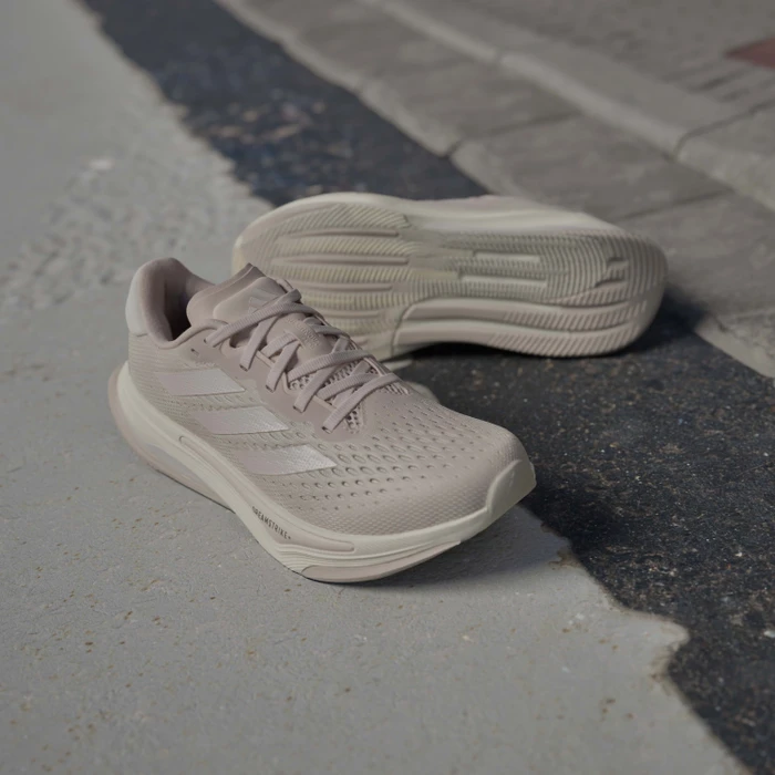 adidas Supernova Prima putty mauve/zero metalic/off white (Damen)