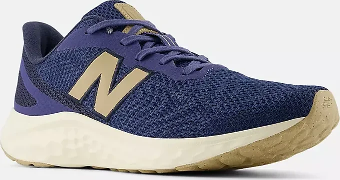 New Balance Fresh Foam Arishi v4 dream state/incense/angora (Herren)