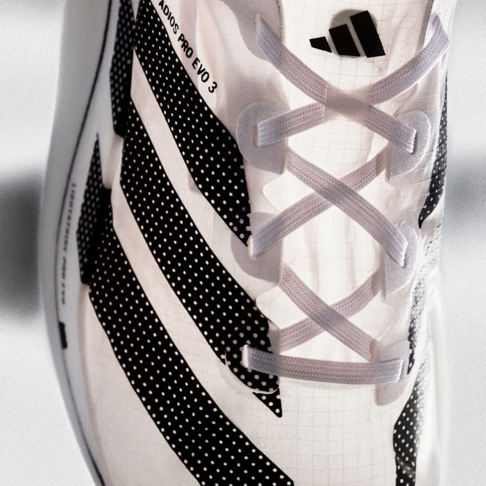 adidas Adizero Adios Pro Evo 3 cloud white/core black/solar turbo