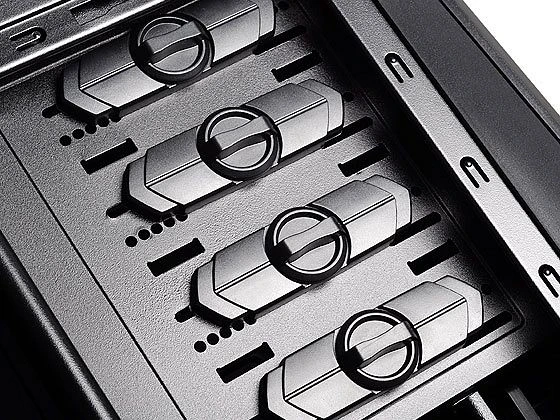 SilverStone Precision PS10 schwarz, schallgedämmt