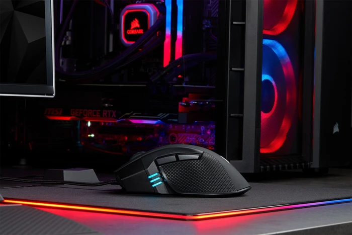 Corsair Ironclaw RGB, USB