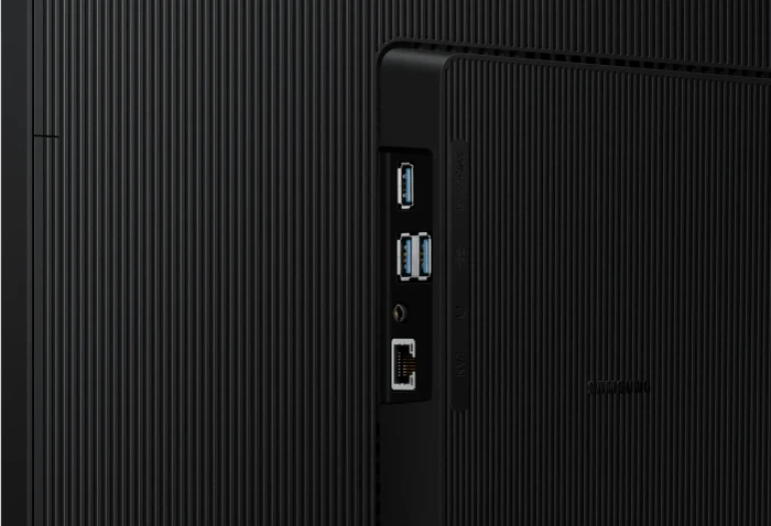 Samsung ViewFinity S8 S80UD, 31.5"