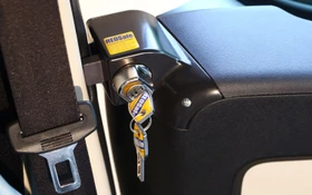 HeoSolution Riegelschloss für Fahrerhaustüren Citroën Jumper, Fiat Ducato, Peugeot Boxer