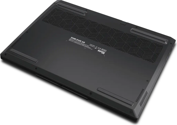 Schenker XMG EVO 15 (AMD), Ryzen 7 8845HS, 16GB RAM, 500GB SSD, DE