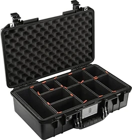 Peli Air Case 1525 Schutzkoffer mit TrekPak Facheinteilung schwarz