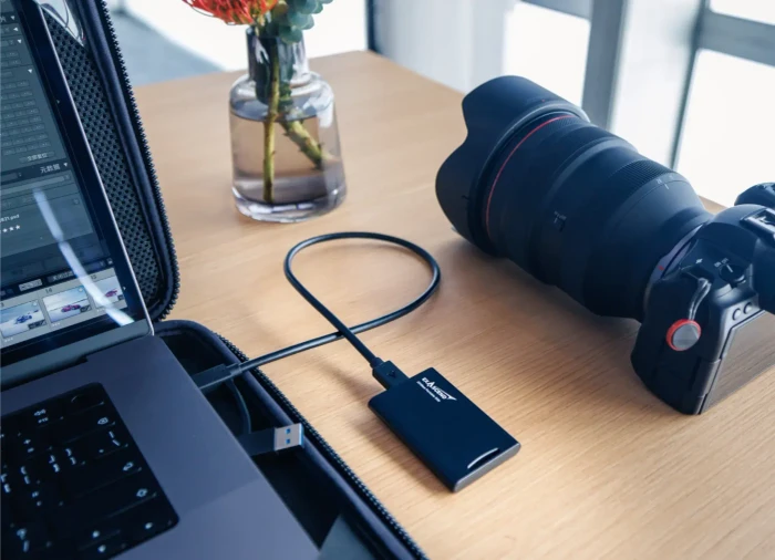 Exascend Element Portable SSD, schwarz, 2TB, USB-C 3.2