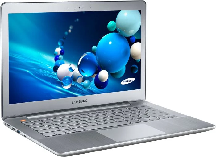 Samsung ATIV Book 7 - 730U3E, silber, Core i5-3337U, 4GB RAM, 128GB SSD, Radeon HD 8570M, DE