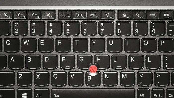 Lenovo ThinkPad X240, Core i3-4010U, 4GB RAM, 500GB HDD, DE