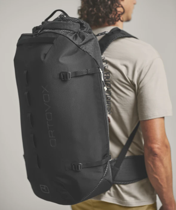 Ortovox Affinity 42 schwarz