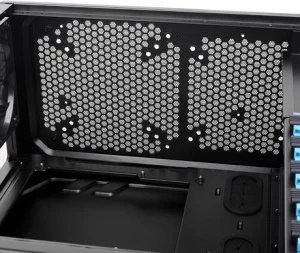 Thermaltake Armor Revo, Acrylfenster