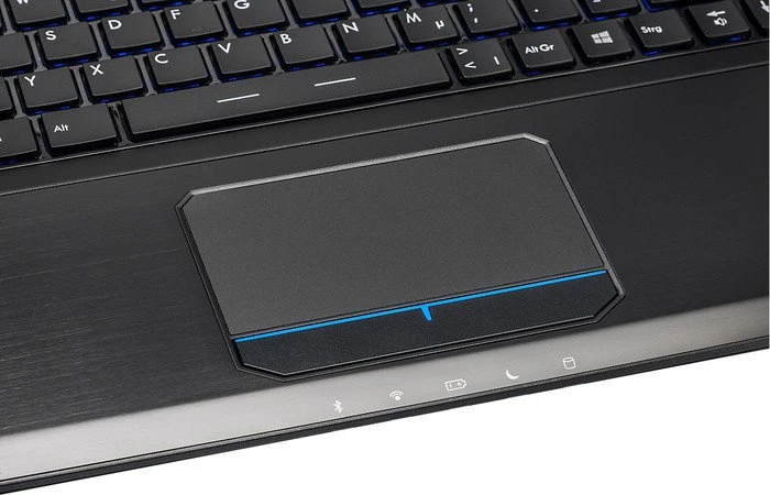 Medion Erazer X7833, Core i7-4710MQ, 16GB RAM, 128GB SSD, 1TB HDD, GeForce GTX 970M, DE