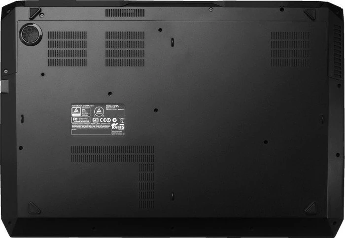 Medion Erazer X7841, Core i5-6300HQ, 8GB RAM, 128GB SSD, 1TB HDD, GeForce GTX 970M, DE
