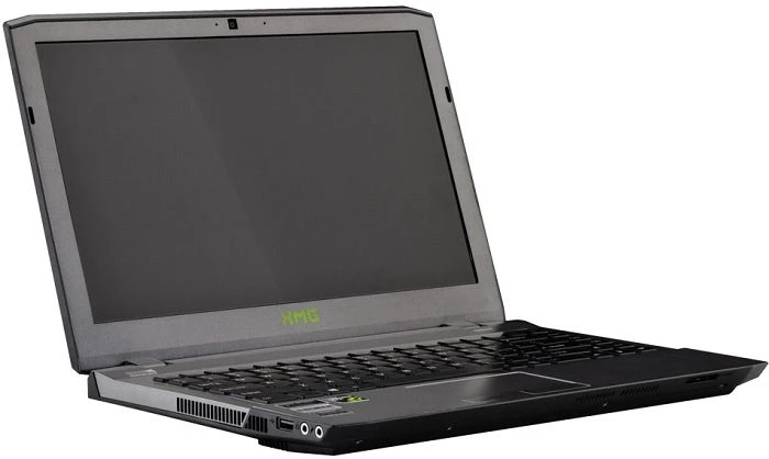 Schenker XMG P304-2OY, Core i7-4710MQ, 8GB RAM, 120GB SSD, 500GB HDD, GeForce GTX 860M, DE