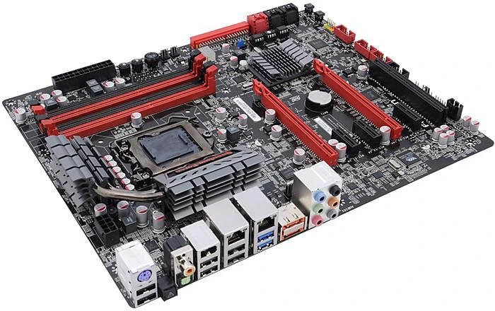 Foxconn Rattler (Intel 1155)