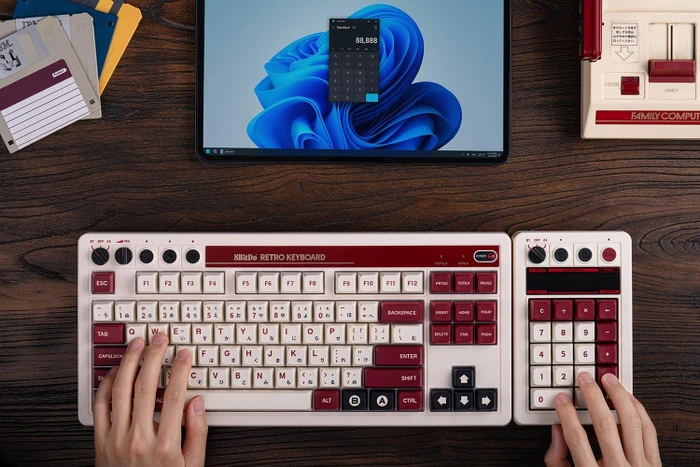 8BitDo Retro 18 Mechanical Numpad Fami Edition, mehrfarbig/rot/weiß, Kailh Box V2 WHITE, hot-swap, USB-C/Bluetooth