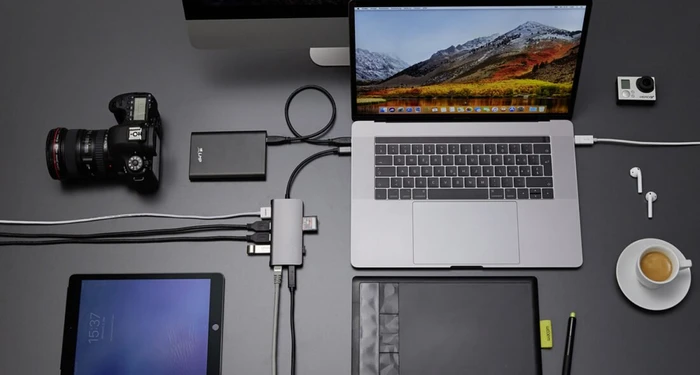 LMP USB-C 3.0 mini Dock, Space Gray, Port-Replikator