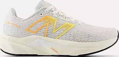 New Balance FuelCell Propel v5 white/black/hot mango (Damen)