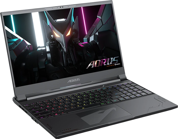 GIGABYTE AORUS 15X, Core i7-13650HX, 16GB RAM, 1TB SSD, GeForce RTX 4070, DE
