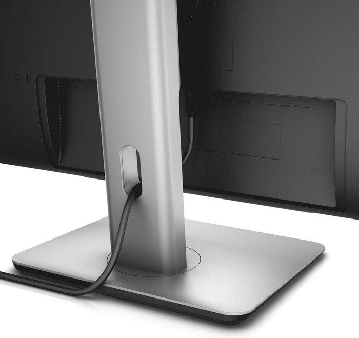 Dell UltraSharp U2715H, 27"