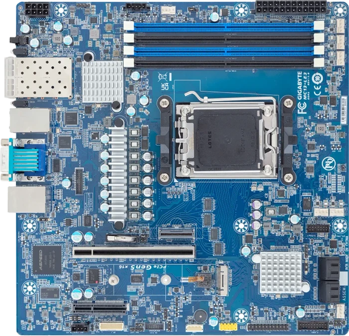 GIGABYTE B650E