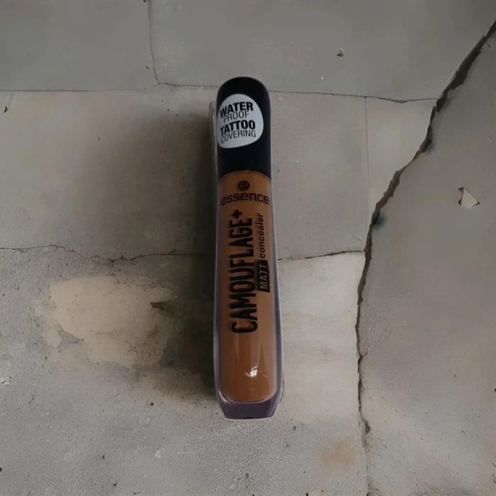 Essence Camouflage+ Matt Concealer