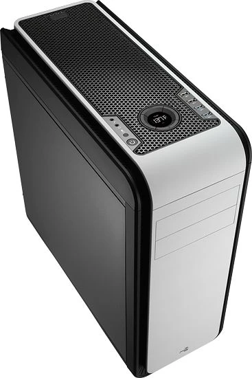AeroCool DS 200 Black/White Edition, schallgedämmt