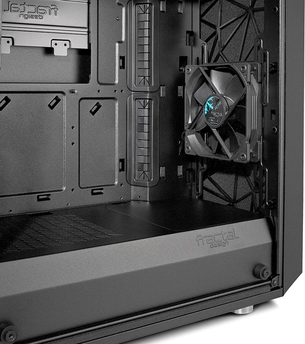 Fractal Design Meshify C, Glasfenster