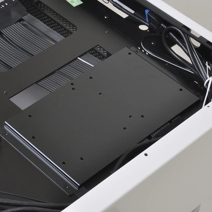 Lian Li PC-O5 weiß, Glasfenster, Mini-ITX