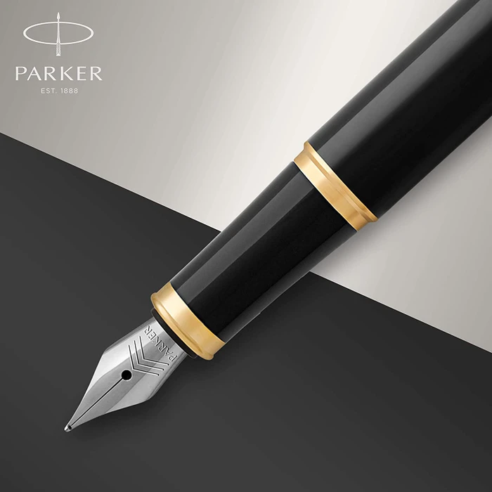 Parker IM black lacquer/gold trim, rechte Hand, fein, Geschenkbox