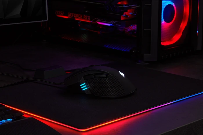 Corsair Ironclaw RGB, USB