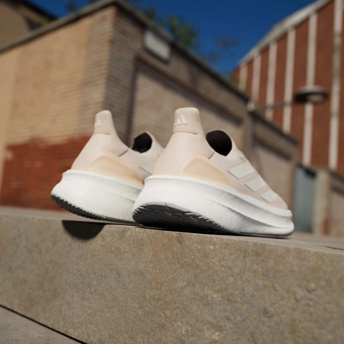 adidas Ultraboost 5x putty mauve/zero metalic/halo silver (Damen)
