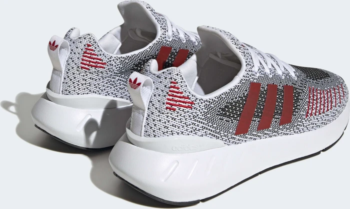 adidas Swift Run 22 cloud white/better scarlet/core black