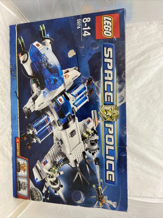 LEGO Space Police - Galaktisches Gefängnisraumschiff