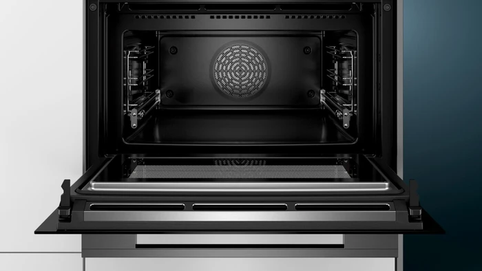 Siemens iQ700 CN878G4B6 Backofen mit Mikrowelle und Dampfunterstützung