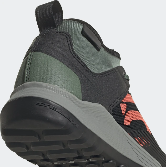 Five Ten Trailcross XT green oxide/core black/dove grey (Damen)