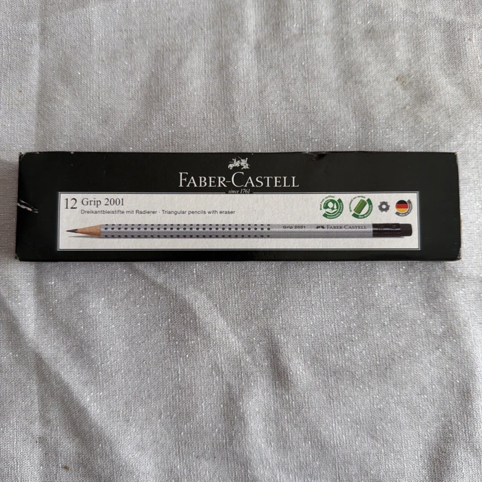 Faber-Castell Grip 2001 Bleistift HB graphit, silber, Radierer, 12er-Pack