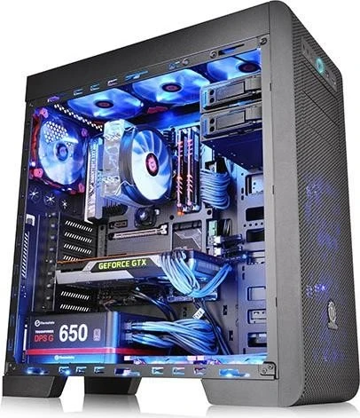 Thermaltake Core V41, Acrylfenster