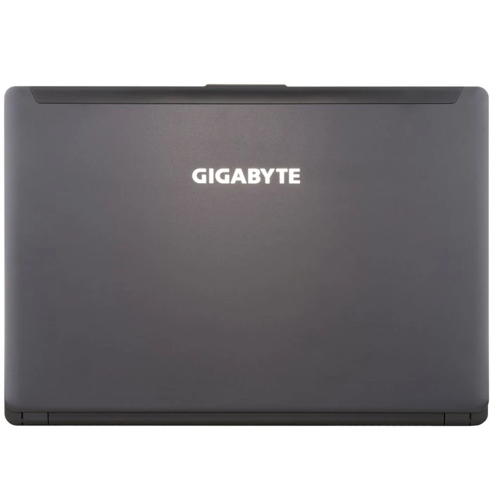 GIGABYTE P35K, Core i7-4700HQ, 16GB RAM, 256GB SSD, GeForce GTX 765M, DE