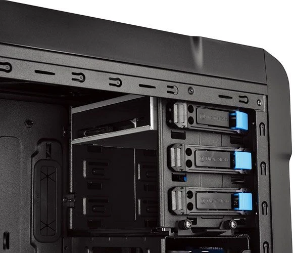 Thermaltake Chaser A31, Acrylfenster