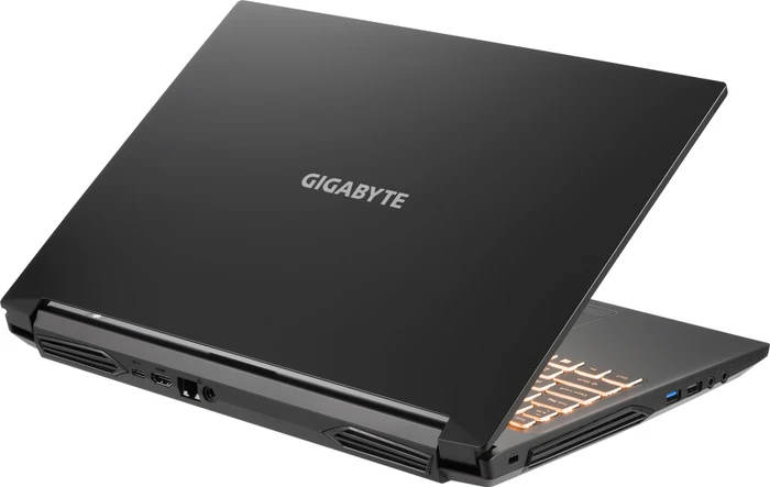 GIGABYTE G5, Core i5-10500H, 16GB RAM, 512GB SSD, GeForce RTX 3060, DE