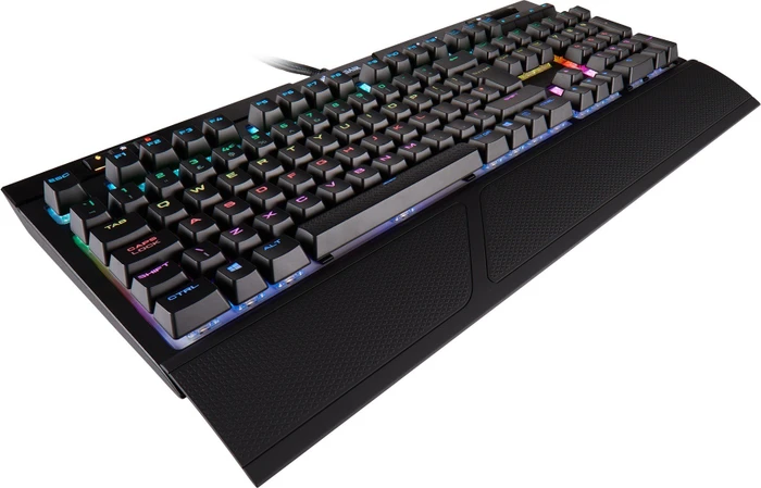Corsair Strafe RGB MK.2, MX SILENT RGB RED, USB, UK