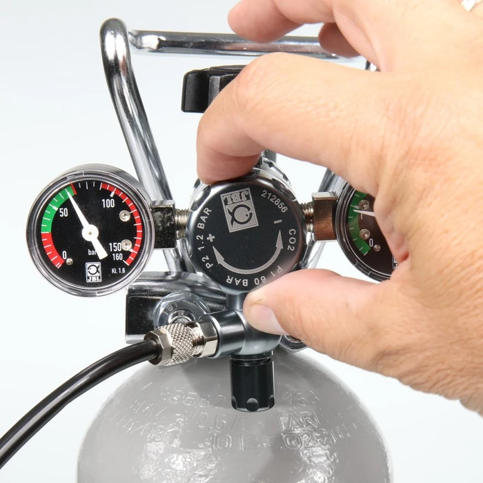 JBL PRO FLORA CO2 Regulator Advanced, Präzisions-Druckminderer für Einweg und Mehrweg CO2 Druckflaschen