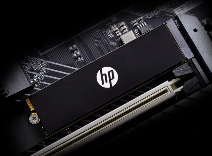 HP SSD FX900 Pro M.2 4TB, M.2 2280 / M-Key / PCIe 4.0 x4, Kühlkörper