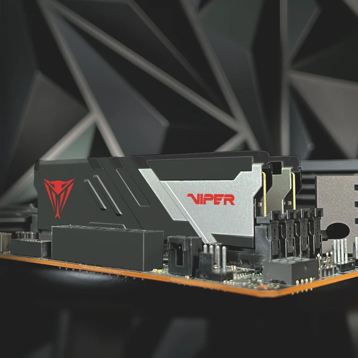 Patriot Viper VENOM UDIMM 32GB Kit, DDR5-5600, CL36-36-36-68
